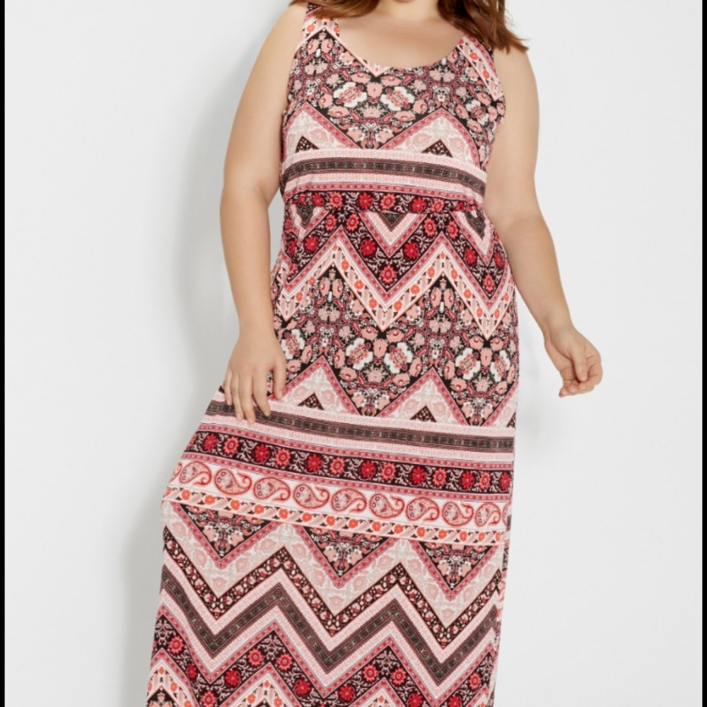 🆕 NWT Maurices maxi dress L